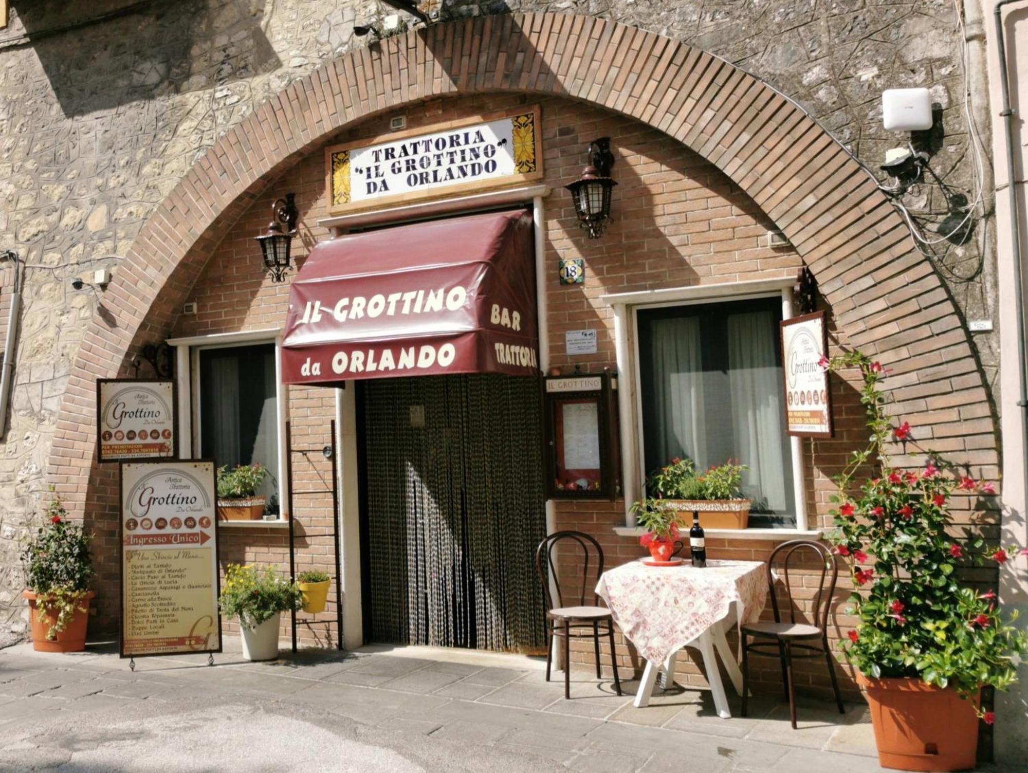 Lucyben Guesthouse Cascia Exterior foto